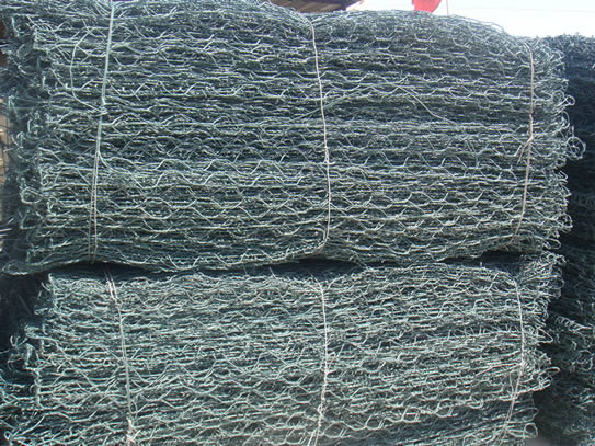 包塑六角編織石籠網(wǎng)